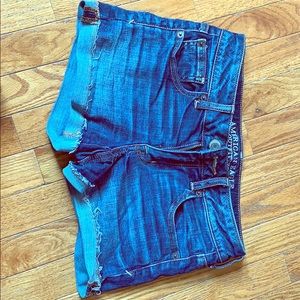 American Eagle Jean shorts- like new!